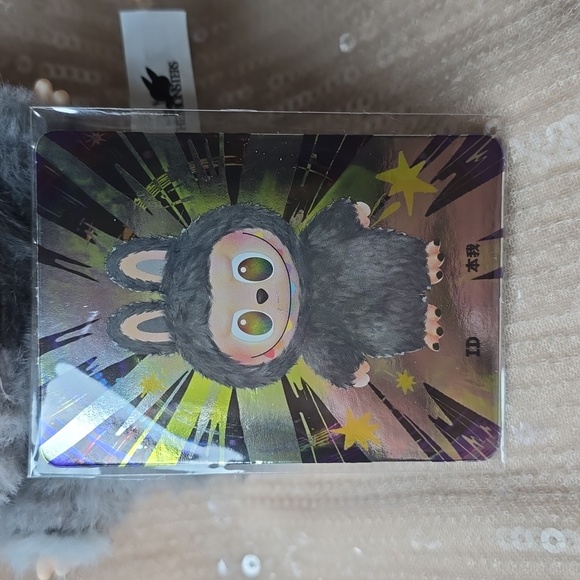 Labubu Big Into Energy - SECRET V3 New With Box Unsealed Authentic Popmart - Picture 10 of 11